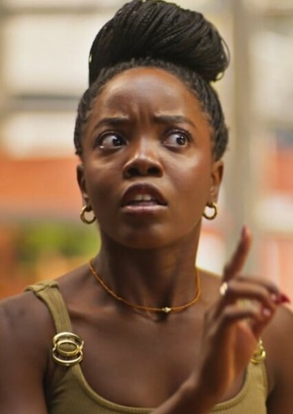Clara Moneke photo