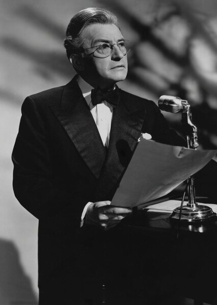 Claude Rains photo