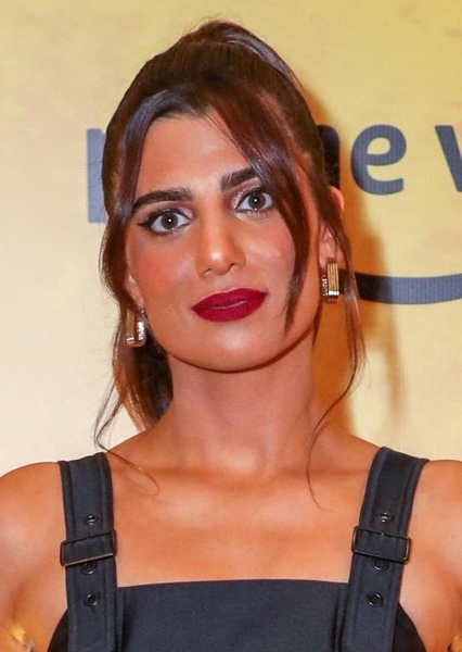 Claudia Doumit photo