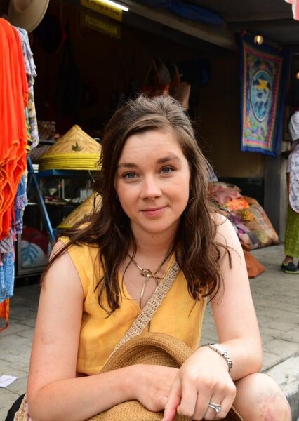 Claudia Jessie photo