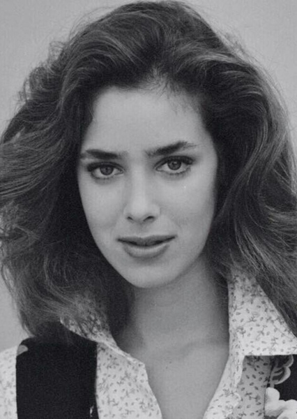 Claudia Wells