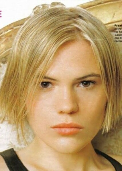 Clea DuVall photo