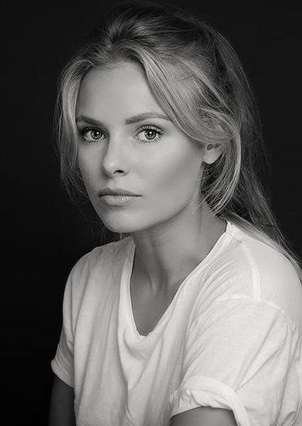 Clementine Nicholson photo