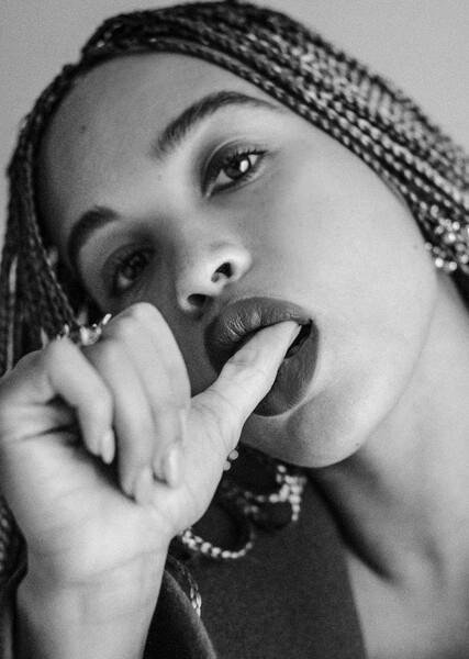 Cleopatra Coleman photo