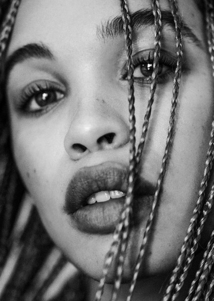 Cleopatra Coleman photo
