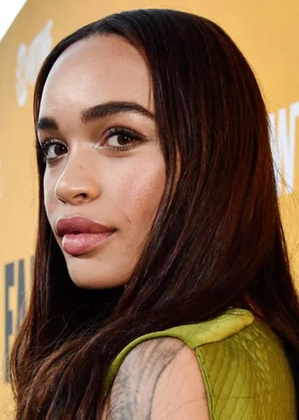 Cleopatra Coleman photo