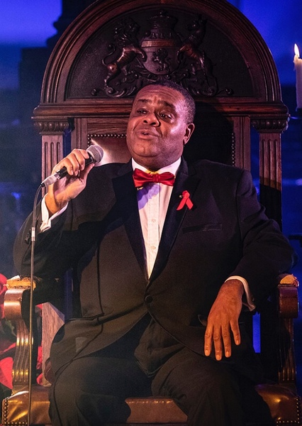 Clive Rowe photo