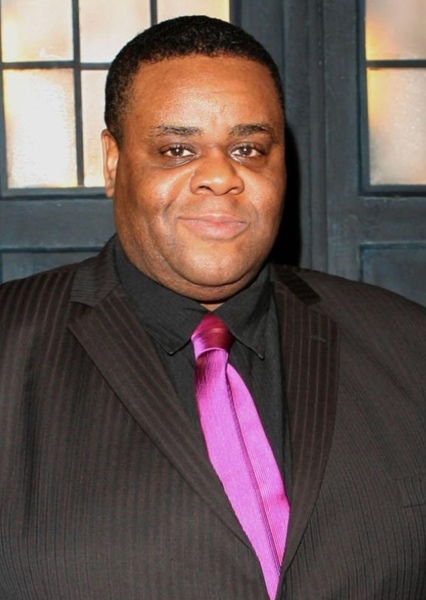 Clive Rowe photo