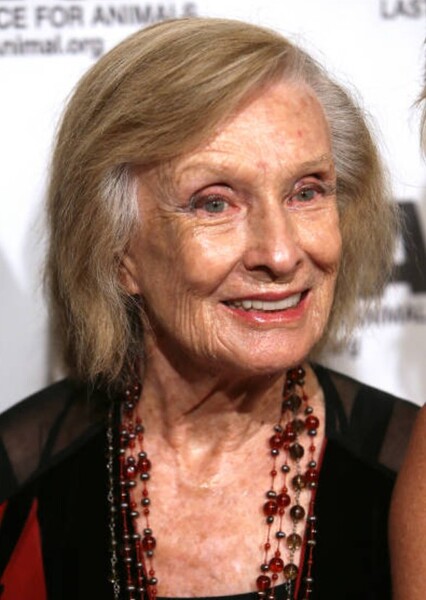 Cloris Leachman photo