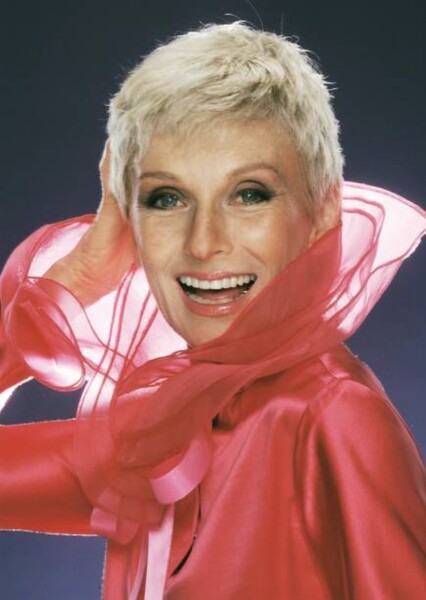 Cloris Leachman photo