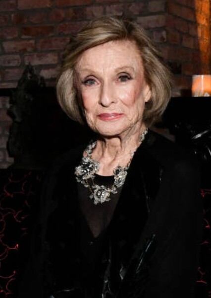 Cloris Leachman photo