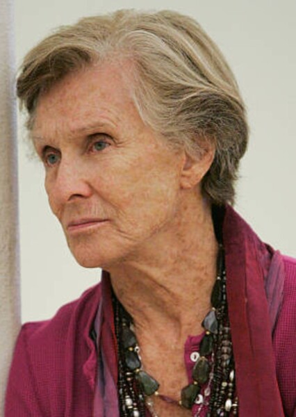 Cloris Leachman photo