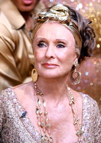 Cloris Leachman photo