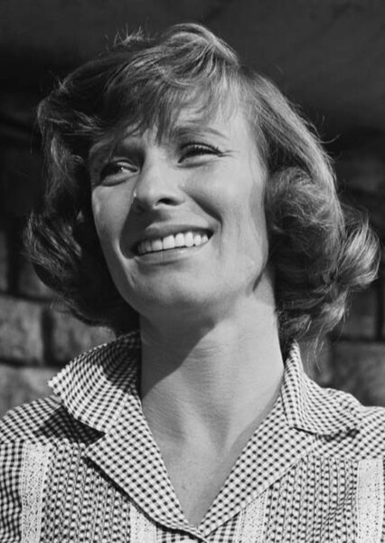 Cloris Leachman photo