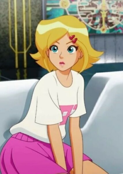 Clover (Totally Spies!) photo