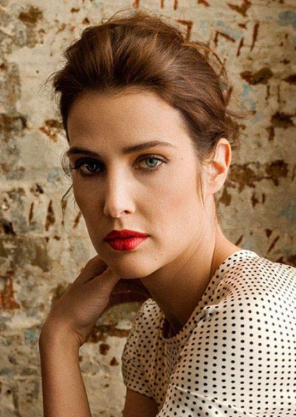 Cobie Smulders photo