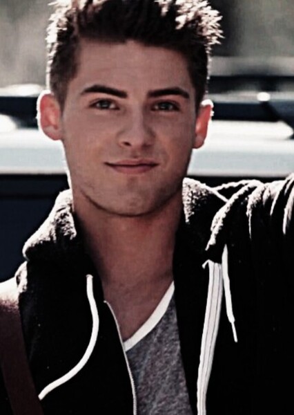 Cody Christian photo