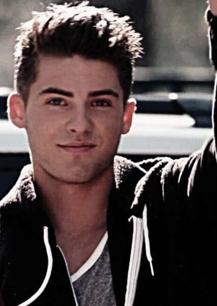 Cody Christian photo