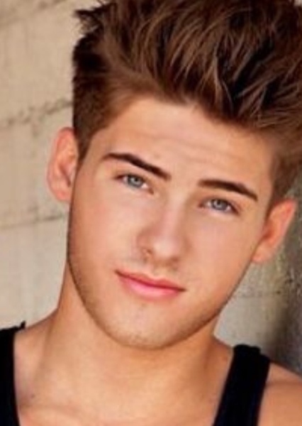 Cody Christian photo