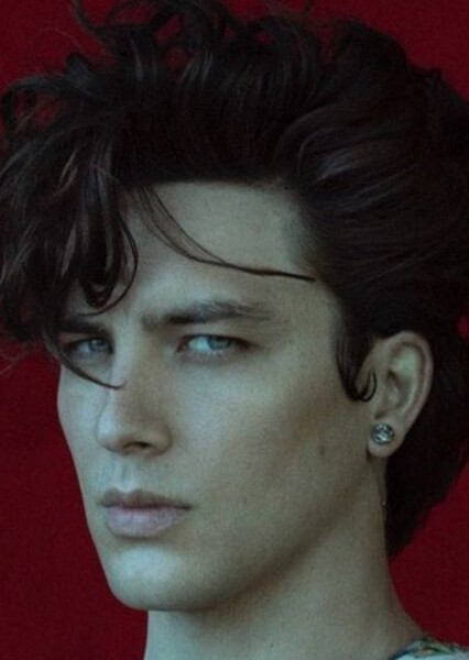 Cody Fern photo