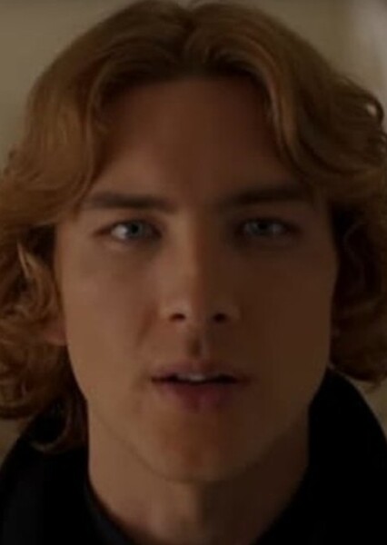 Cody Fern photo