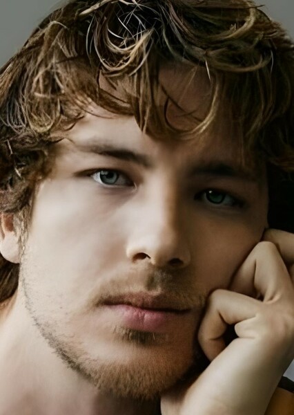Cody Fern photo