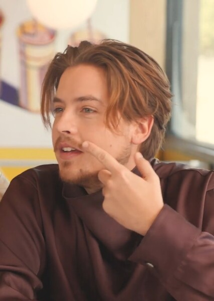 Cole Sprouse photo