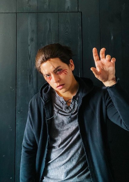Cole Sprouse photo
