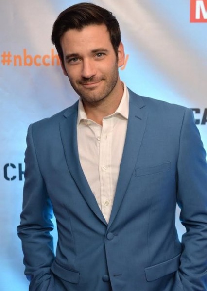 Colin Donnell photo