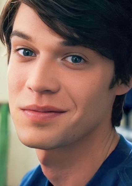 Colin Ford photo