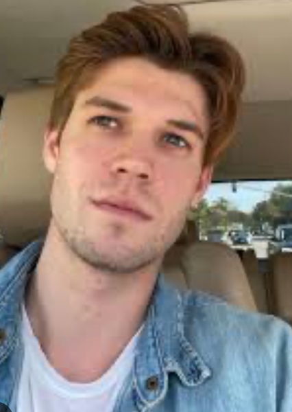 Colin Ford photo