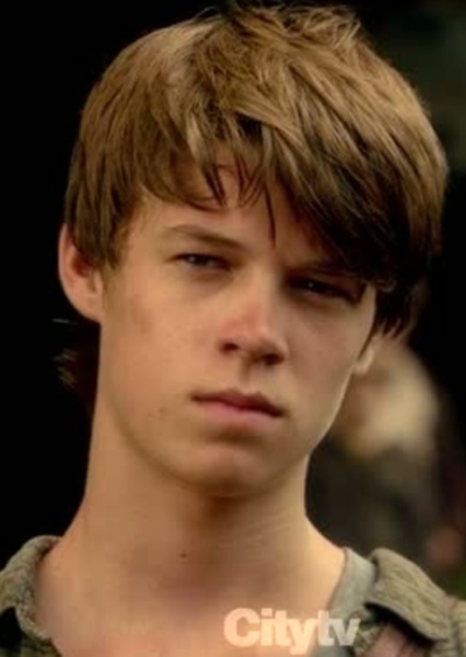 Colin Ford photo