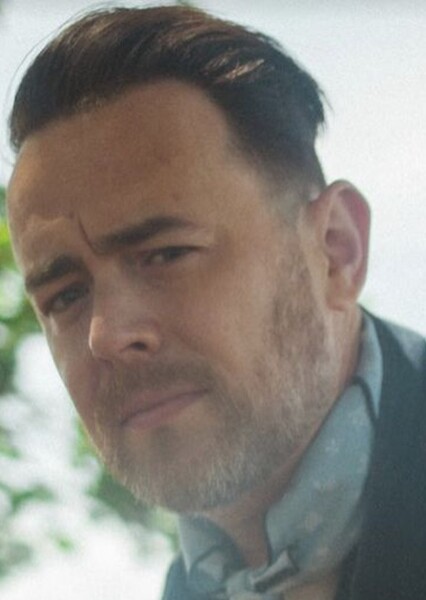 Colin Hanks photo