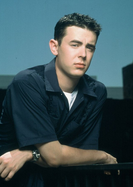 Colin Hanks photo