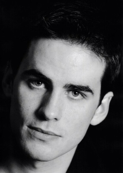 Colin O'Donoghue photo