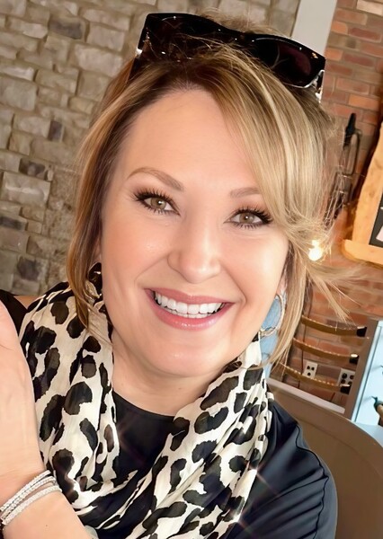 Colleen Lopez photo