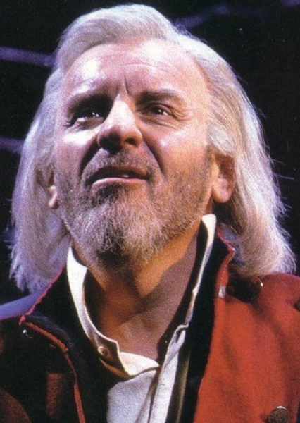 Colm Wilkinson photo