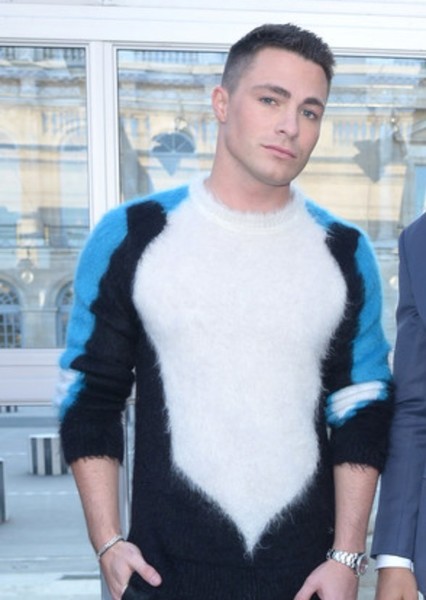 Colton Haynes photo