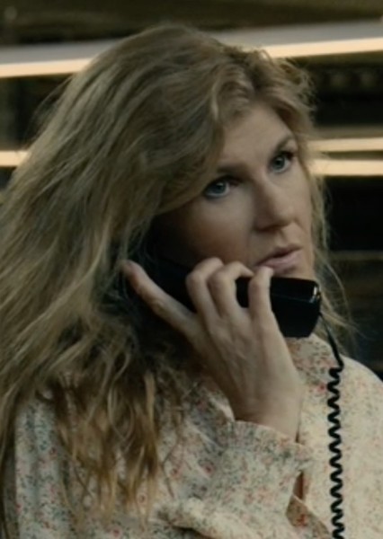 Connie Britton photo