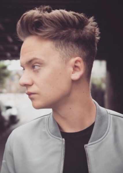 Conor Maynard photo