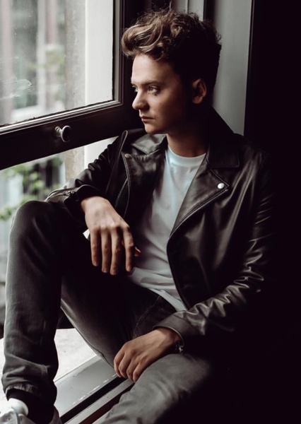 Conor Maynard photo