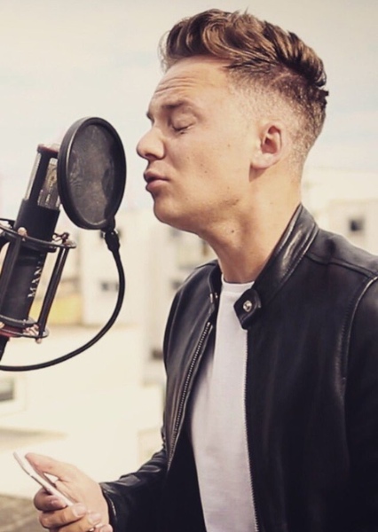 Conor Maynard photo