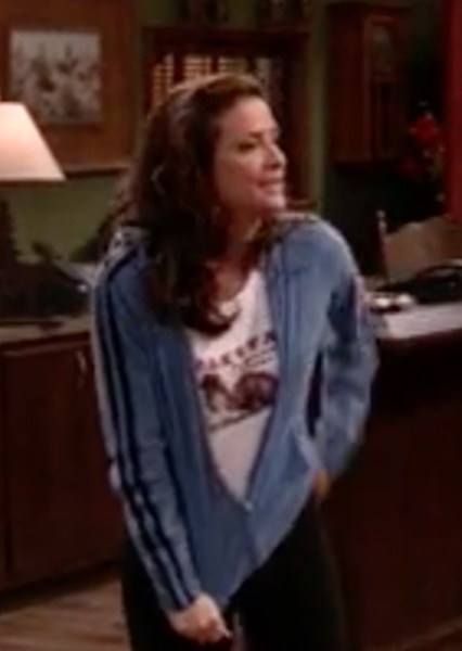 Constance Marie photo