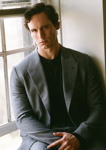 Cory Michael Smith photo