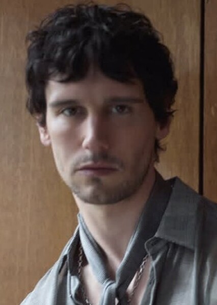 Cory Michael Smith photo