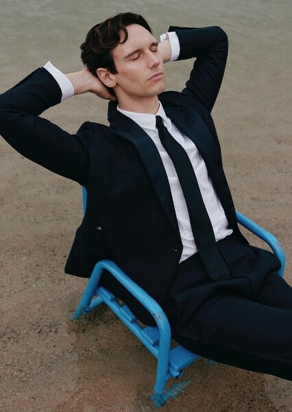 Cory Michael Smith photo
