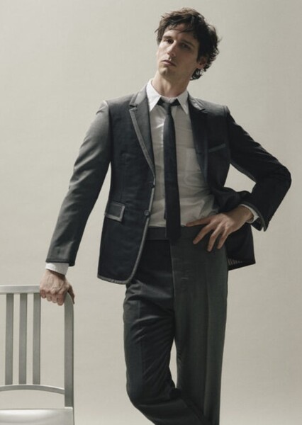 Cory Michael Smith photo