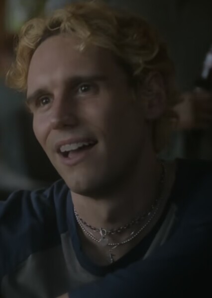 Cory Michael Smith photo