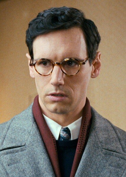 Cory Michael Smith