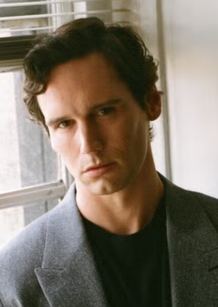 Cory Michael Smith photo